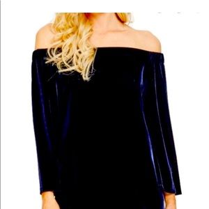 BEAUTIFUL MIDNIGHT BLUE VELVET OFF THE SHOULDER DRESS